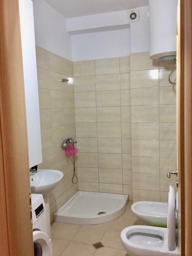 Residence David Vlorë Екстериор снимка