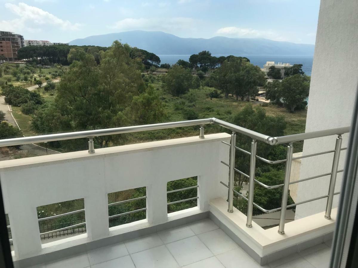 Residence David Vlorë Екстериор снимка