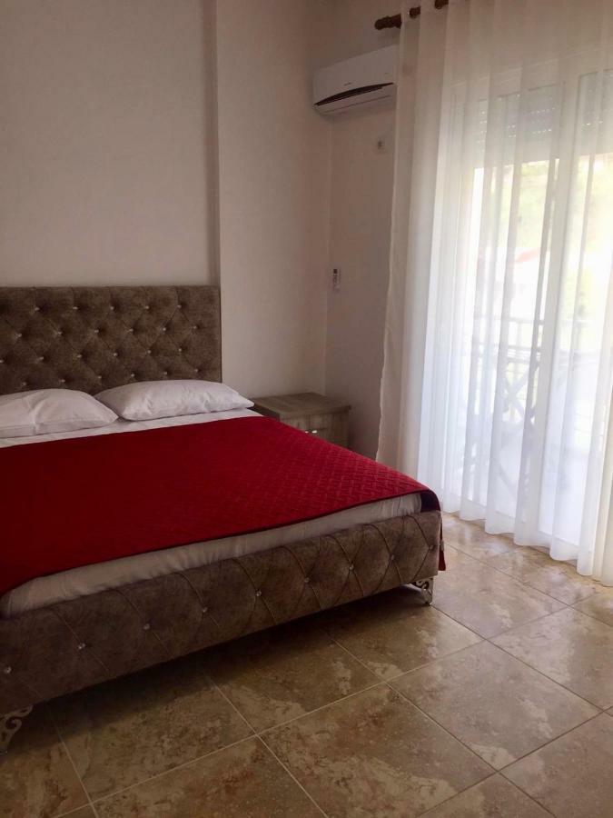 Residence David Vlorë Екстериор снимка